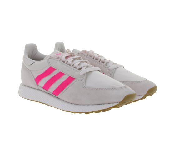 adidas Forest Grove baskets de sport pour femmes avec éléments en daim chaussures décontractées chaussures à lacets EE5847 blanc crème/rose