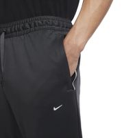 NIKE Strike22 Herren Trainings-Hose mit Dri-Fit Jogginghose in Standard-Fit DH9386-070 Grau