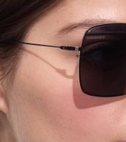 Converse Damen & Herren Sonnenbrille mit UV400-Schutz mit Lichtdurchlässigkeit 3 Urlaubs-Brille SCO148 Grau/Rot oder Gold/Grün