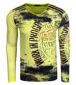 Maglietta da uomo a maniche lunghe con insolita stampa all-over. Maglietta a maniche lunghe in look lavato. R-10109 Giallo neon.