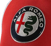Casquette de baseball ALFA ROMEO pour homme ou femme avec logo sur le devant. Casquette en coton bleu foncé/rouge/blanc ou gris/rouge/blanc.