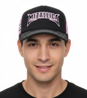 Metallica Metal-Band Baseball-Cap Baumwoll-Cap mit „Metallica“ Stickerei Trucker-Cap Fan-Mütze 2528MET Schwarz/Rosa/Weiß Metallica Metal-Band Baseball-Cap Baumwoll-Cap mit „Metallica“ Stickerei Trucker-Cap Fan-Mütze 2528MET Schwarz/Rosa/Weiß
