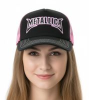 Metallica Metal-Band Baseball-Cap Baumwoll-Cap mit „Metallica“ Stickerei Trucker-Cap Fan-Mütze 2528MET Schwarz/Rosa/Weiß Metallica Metal-Band Baseball-Cap Baumwoll-Cap mit „Metallica“ Stickerei Trucker-Cap Fan-Mütze 2528MET Schwarz/Rosa/Weiß