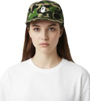 Cappellino con pannello ABC Camouflage Ape Head Panel di A Bathing Ape, accessorio streetwear urbano, Flexfitted, verde