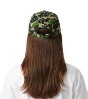 Cappellino con pannello ABC Camouflage Ape Head Panel di A Bathing Ape, accessorio streetwear urbano, Flexfitted, verde