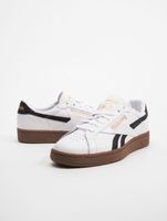 Zapatillas Reebok Club C Grounds UK en blanco/negro/goma