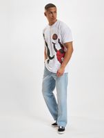 Camisetas blancas de Market Jump Ball