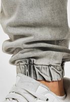 vsct Noah Antifit-Jeans mit Bündchen und Schnürsenkeln, Grau