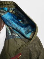 vsct Contrast Rain Lightweight Jacket olive