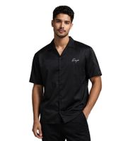 Elegantes ROUGH. Herren-Kurzarmhemd im Satin-Look mit minimalistischer Logo-Stickerei in Schwarz