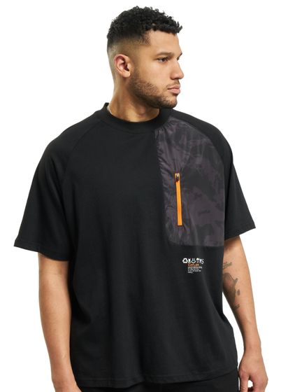 CAYLER & SONS Mntn Camo Pocket Raglan Box Tee black/mc