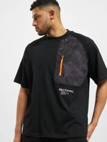 CAYLER & SONS Mntn Camo Pocket Raglan Box Tee schwarz/mc
