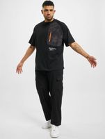 CAYLER & SONS Mntn Camo Pocket Raglan Box Tee schwarz/mc