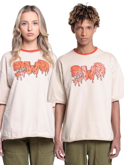 DWD Studioz Unisex Drip Logo T-Shirt für Damen oder Herren mit Logo-Frontprint Rundhals-Shirt Beige
