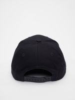 Gorras snapback de la Liga Europea de Fútbol Helvetic Guards en negro intenso/tomate