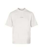 Han Kjøbenhavn Distressed Shirt Sleeve Logo T-Shirt Herren Designer-T-Shirt mit Distressed-Optik Grau Melange