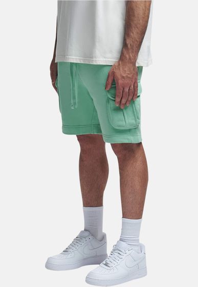 2Y Basic Cargo Shorts grün