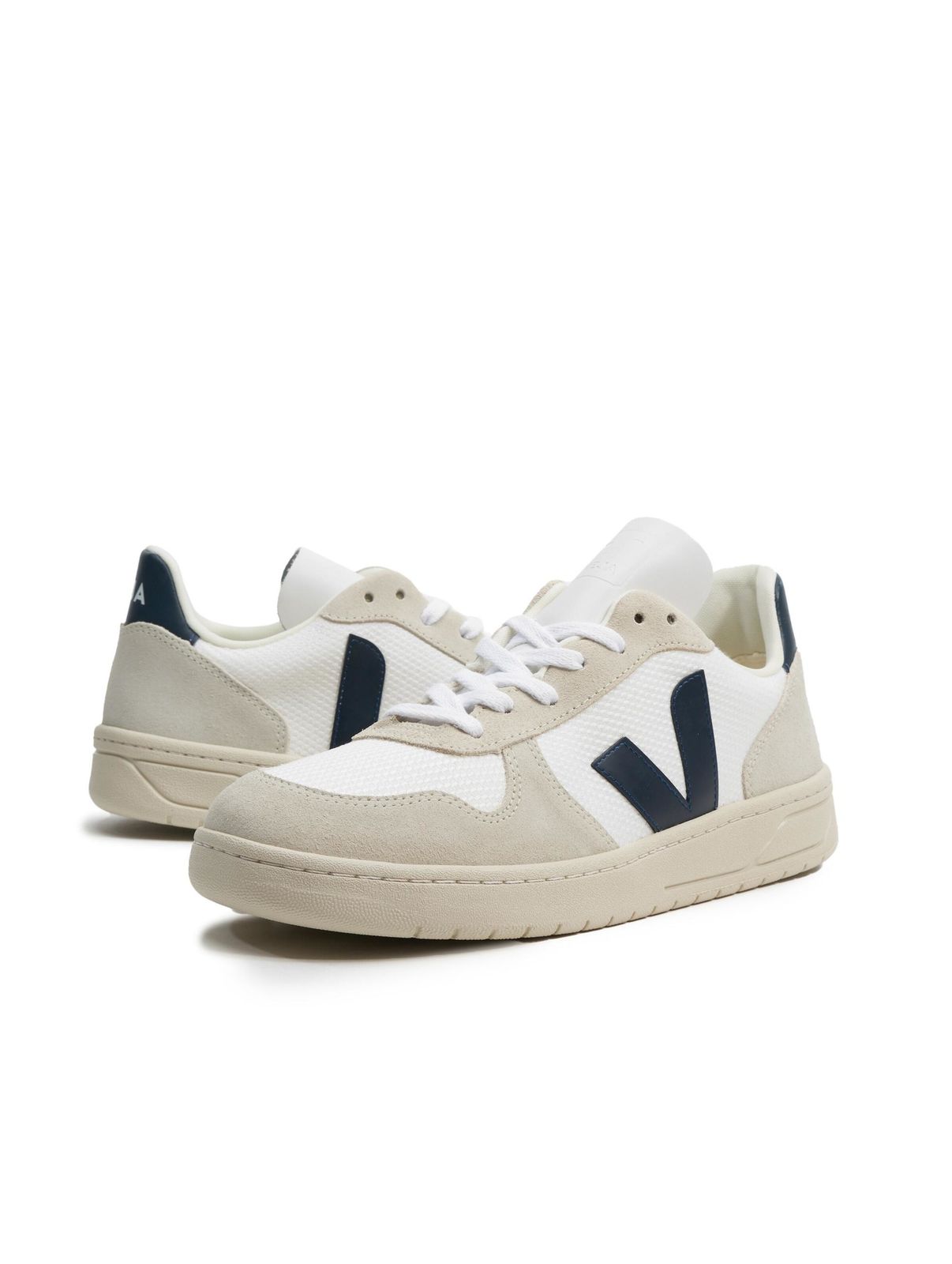 Veja Sneaker weiß/blau