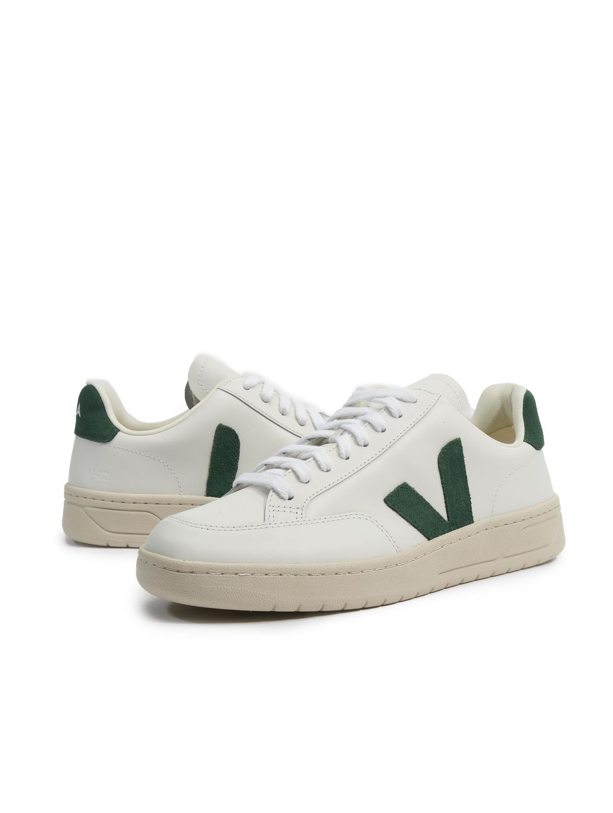 Veja V 12 Leder-Sneaker weiß