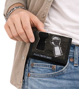 Portafoglio Fall Out Boy: Elegante portafoglio a fascia con accattivante motivo gotico FW106079FOB Nero/Grigio