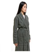 Albornoz unisex PUMA con dos bolsillos laterales abiertos, 660008 41 Gris Albornoz unisex PUMA con dos bolsillos laterales abiertos, 660008 41 Gris
