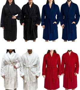 PUMA Unisex Bademantel mit zwei offenen Seitentaschen Morgen-Mantel 660008 Navy, Rot, Weiß oder Schwarz PUMA Unisex Bademantel mit zwei offenen Seitentaschen Morgen-Mantel 660008 Navy, Rot, Weiß oder Schwarz