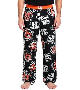 RE:COVERED X NFL Cincinnati Bengals Loungepants Herren Schlafanzug-Hose mit Team-Logo Pyjama-Hose RCNFL1462 Schwarz/Weiß RE:COVERED X NFL Cincinnati Bengals Loungepants Herren Schlafanzug-Hose mit Team-Logo Pyjama-Hose RCNFL1462 Schwarz/Weiß
