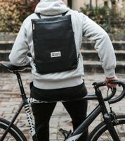 MeroMero Damen oder Herren Multifunktions-Tasche Umhängetaschen Schultertasche Laptop-Tasche Meije 27×31×2cm Trage-Tasche Grau