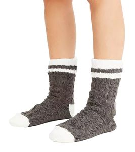 Calzini antiscivolo da donna, Calzini invernali caldi, Calzini casual, Calzini antiscivolo, Calzini morbidi in maglia 927387 Grigio/Bianco