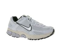 Zapatillas NIKE Zoom Vomero 5 de malla con revestimientos de piel auténtica HV2527-001 para hombre en negro o FN6742-002 para mujer en gris