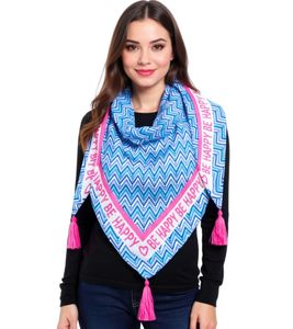ZWILLINGSHERZ Zickzack Dreiecks-Tuch mit Zickzack Muster und Be Happy-Print Mode-Tuch 3014D-0204-87 Blau/Pink/Weiß ZWILLINGSHERZ Zickzack Dreiecks-Tuch mit Zickzack Muster und Be Happy-Print Mode-Tuch 3014D-0204-87 Blau/Pink/Weiß
