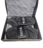 12 Paar TASTIQ Sneaker-Socken schlichte Baumwoll-Socken in Geschenkbox Sport-Socken Grau