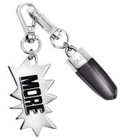 Trendiges Calvin Klein Charm-Set Downtown Edelstahl-Anhänger mit kontrastfarbigen Harz und MORE-Schriftzug Taschen-Accessoires 7x1,3cm KJJCBA090100 Silber/Schwarz