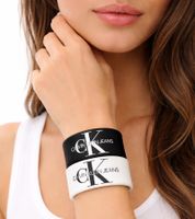 Pack de 2 pulseras Calvin Klein Slap con el logo de "Calvin Klein Jeans", 20,5 cm, KJJLBB850200, Negro/Blanco
