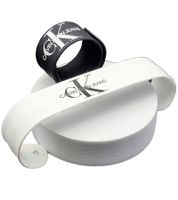 Pack de 2 pulseras Calvin Klein Slap con el logo de "Calvin Klein Jeans", 20,5 cm, KJJLBB850200, Negro/Blanco