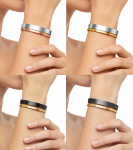 Conjunto de brazalete bicolor de Calvin Klein para mujer, pulsera de acero inoxidable, joyería KJ06BD2001 en negro/oro, plata/oro rosa, plata/oro o gris oscuro/oro.