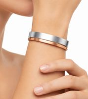Calvin Klein Damen Armreif-Set im Zweiton-Design Edelstahl-Armband Schmuck KJ06BD2001 in Schwarz/Gold, Silber/Rosegold, Silber/Gold oder Dunkelgrau/Gold