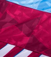 farbenfrohes PUMA Manchester City Herren Trikot Retro Sammlerstück 90er Jahre 701223691 001 Blau/Pink/Weiß