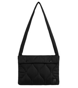 TAION Daunen-Umhängetasche mit voluminöser Haptik Sacoche im militärischen Design Schwarz