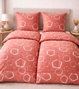 Bequemes 4-teiliges Bettwäsche-Set bestehend aus zwei Kopfkissen- (80x80cm) und zwei Bettdecken-Bezug (135x200cm) Baumwoll-Bettgarnitur 955357 Coral