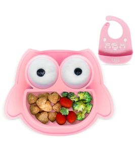 Plato de silicona antideslizante Brunoko para bebé, juego 2 en 1 con babero y bandeja recolectora, sin BPA, rosa