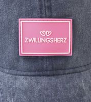 verwaschene ZWILLINGSHERZ Basic Classic Base-Cap mit Logo-Patch Baumwoll-Cap justierbare Cappy Schirm-Mütze 4603M K25357-6 Navy-Blau