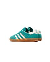 Bequeme adidas Gazelle Indoor Herren Sneaker JQ8391-22970 Türkis