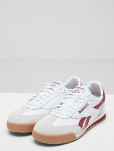 Stylish Reebok unisex sneakers, white