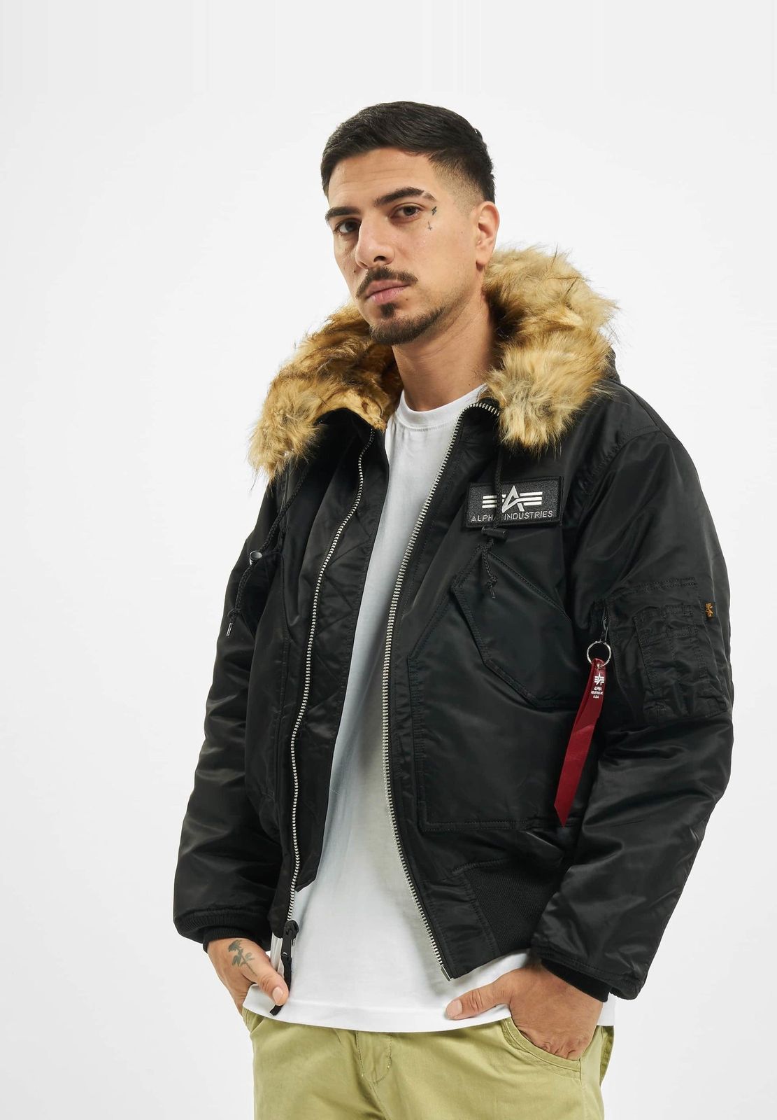 Alpha Industries Damen Jacke Schwarz mit Klettverschluss