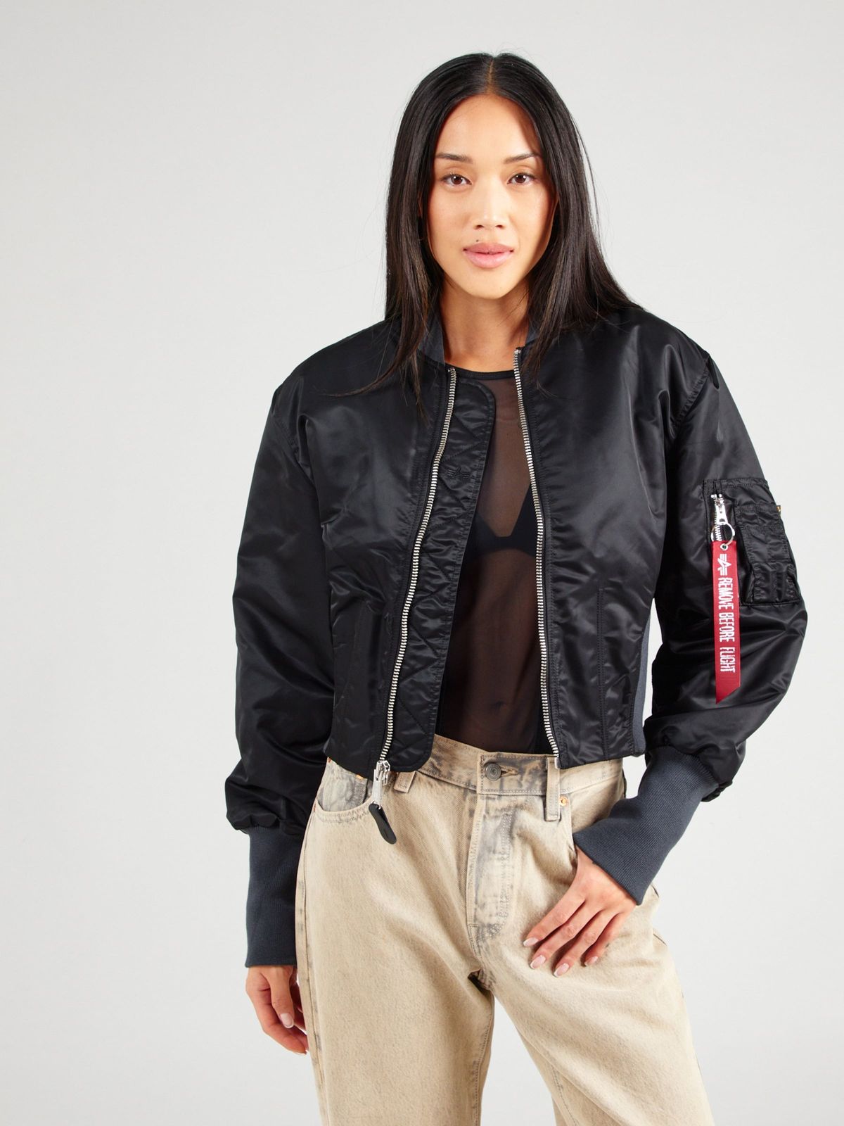 Alpha Industries Damen Jacke Schwarz