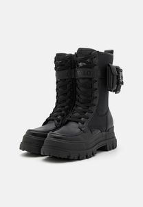 Robust Buffalo women's boots, black