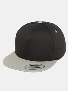 sportliche Flexfit Unisex Cap 400 g/m² mit Baumwolle Schwarz/Grau