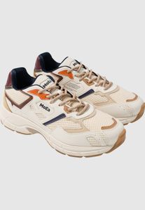 Zapatillas deportivas unisex MoEa color beige.