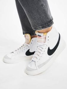 Stylish NIKE women's sneakers white